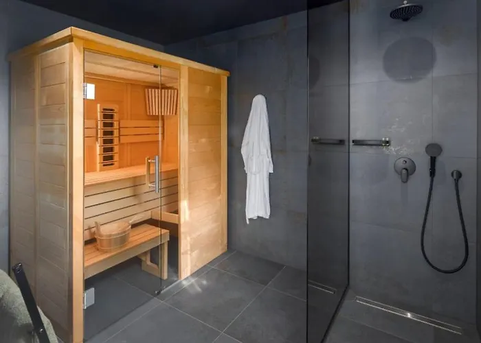 Moia By Guide Villa *