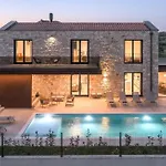 Moia By Guide Villa Kastelir
