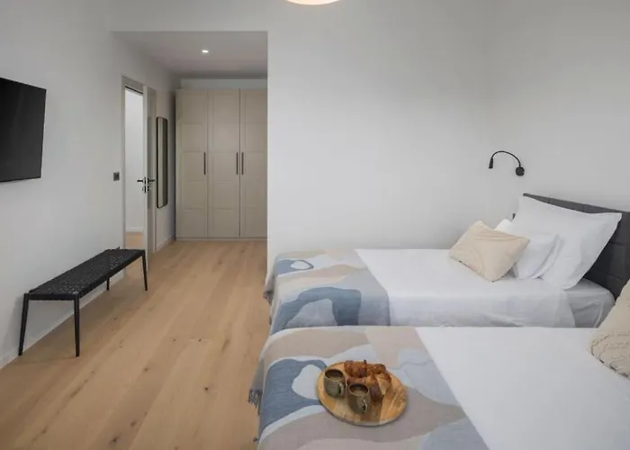 Villa Moia By Guide *