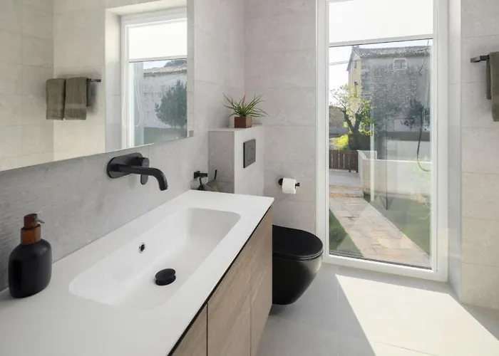 Moia By Guide Villa *