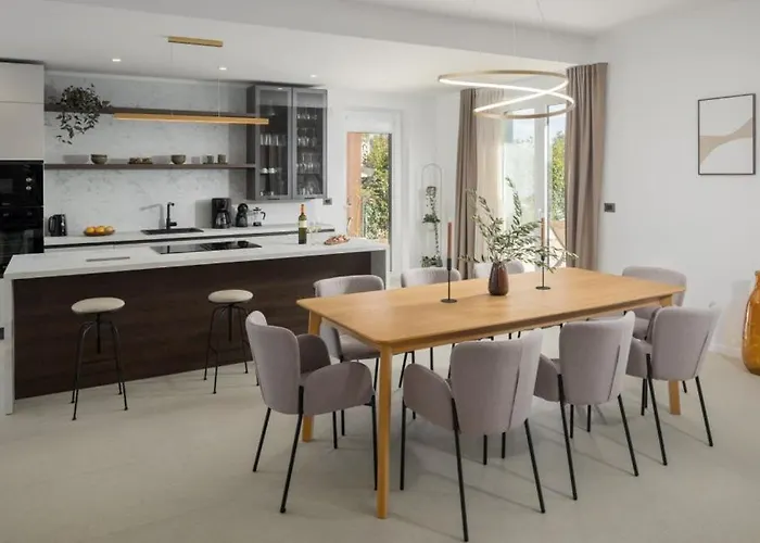 Moia By Guide Villa *