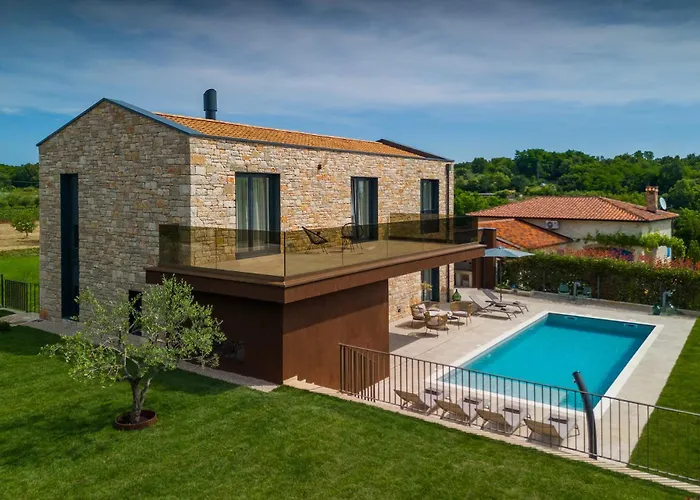 Villa Moia By Guide *